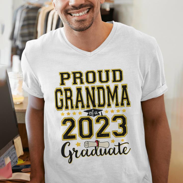 Proud Grandma Of A 2023 Graduate Graduation Men's V-Neck T-Shirt