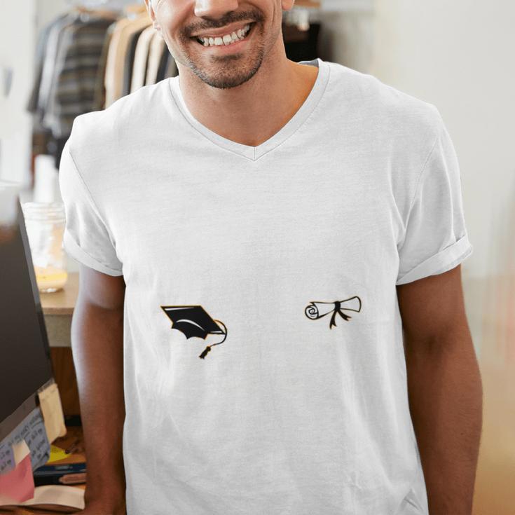 Proud Grandma Of A 2025 College Graduate Graduation Men's V-Neck T-Shirt