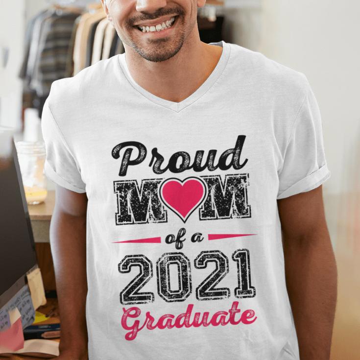 Proud Mom Of A 2021 Graduate Senior Graduation Men's V-Neck T-Shirt