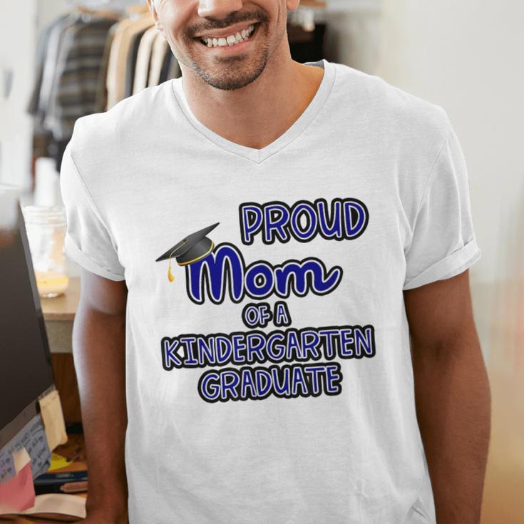Proud Mom Of a Kindergarten Graduate Graduation TShirt Men's V-Neck T-Shirt