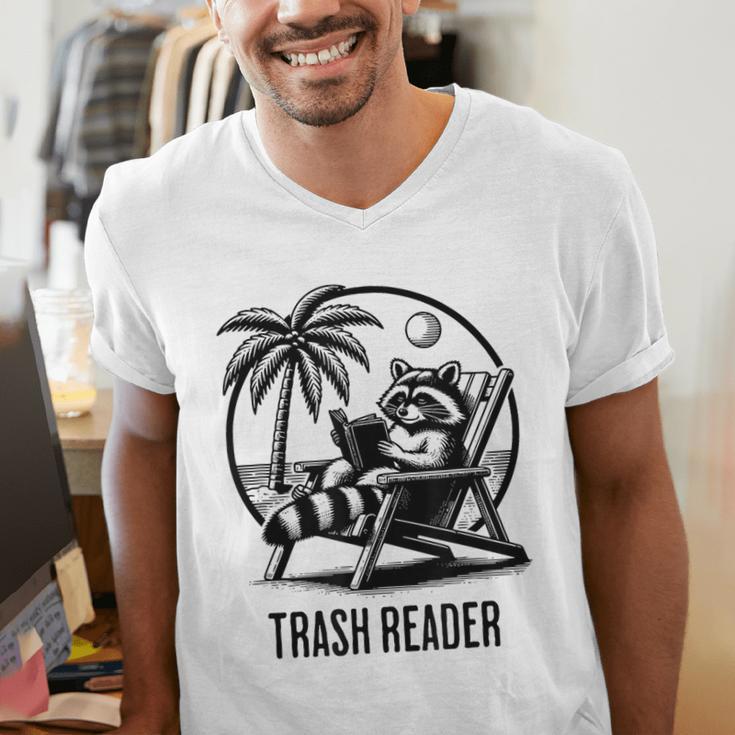 Raccoon Reading Books Summer Humor Trash Reader Men's V-Neck T-Shirt
