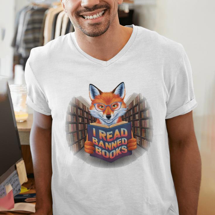 I Read Banned Books Sly Fox Reading Books Men's V-Neck T-Shirt