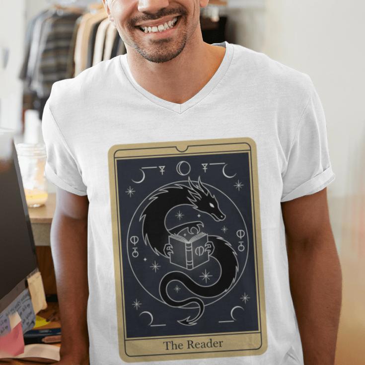 The Reader Tarot Card Mystic Dragon Book Magic Men's V-Neck T-Shirt