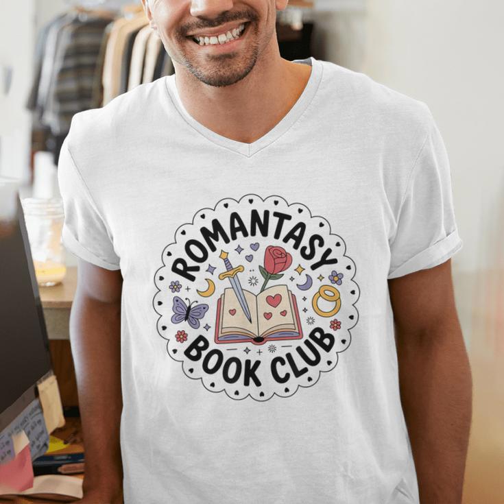 Romantasy Book Club Romance Fantasy Book Lover Tee Men's V-Neck T-Shirt