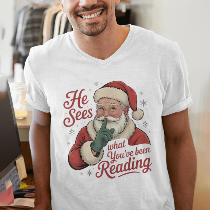 He Sees What You'Ve Been Reading Bookish Christmas Humor Men's V-Neck T-Shirt