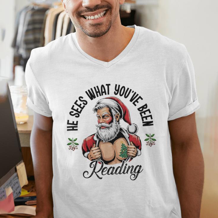 He Sees What You'Ve Been Reading Santa Xmas Book Lover Men's V-Neck T-Shirt He Sees What You'Ve Been Reading Santa Xmas Book Lover Men's V-Neck T-Shirt