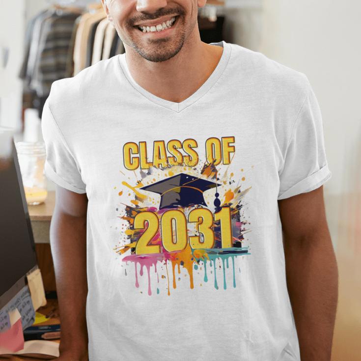 Senior 31 Class Of 2031 Back To School Graduation 2031 Men's V-Neck T-Shirt