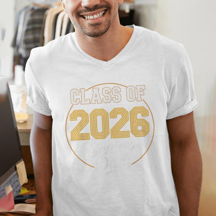 Senior Dad Class Of 2026 Purple Retro Vintage Graduation Men's V-Neck T-Shirt