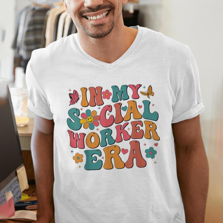 In My Social Worker Era Cute Social Worker Graduation MSW Men's V-Neck T-Shirt