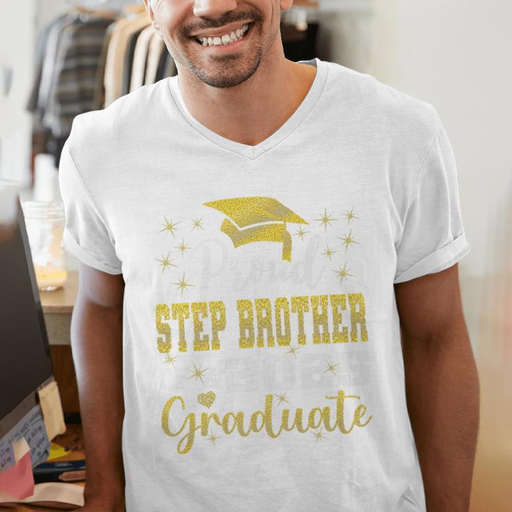 Super Proud Step Brother Of 2025 Graduate Graduation Family Premium Men's V-Neck T-Shirt