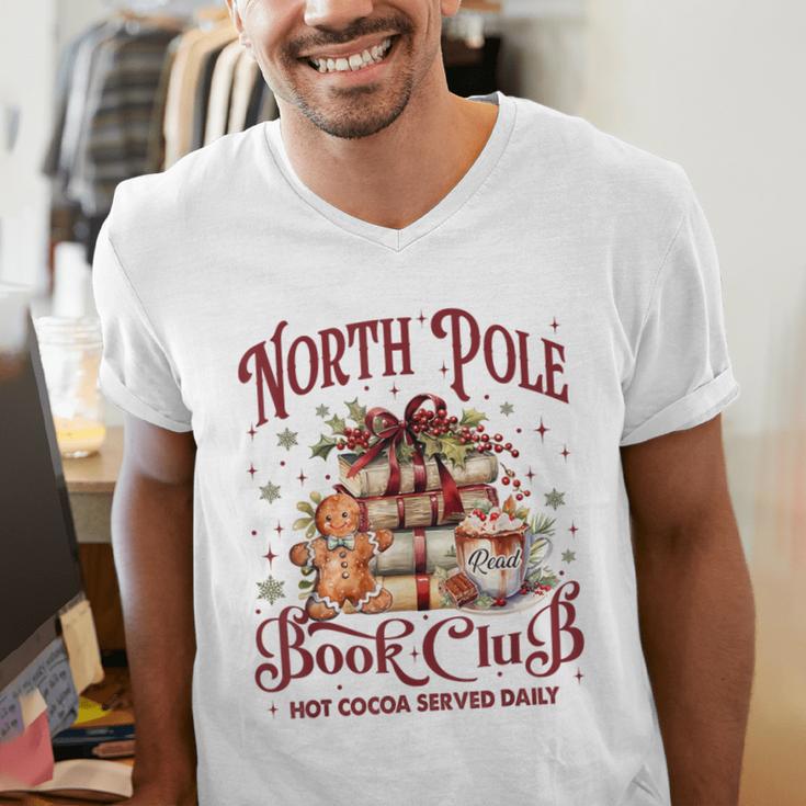 Vintage Retro North Pole Book Club Hot Cocoa Men's V-Neck T-Shirt
