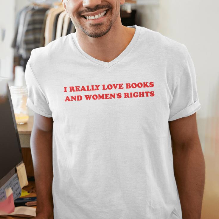 Women's I Really Love Books And Women's Rights Feminist Girls Women Men's V-Neck T-Shirt