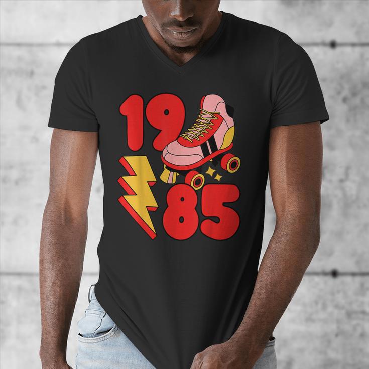 1985 Retro Roller Skate Vintage 80s Nostalgia Collector Men's V-Neck T-Shirt