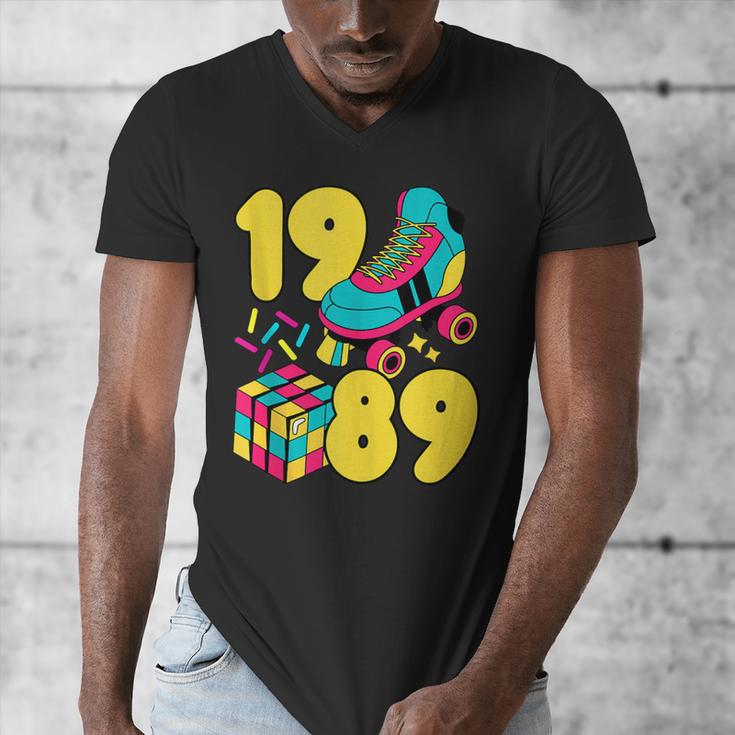 1989 Retro Raised In The 80s Old School Nostalgia Vibes Men's V-Neck T-Shirt