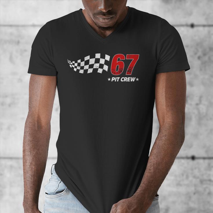 67 Pit Crew Six Seven Racing Birthday Race Car For Dad Mom Men's V-Neck T-Shirt