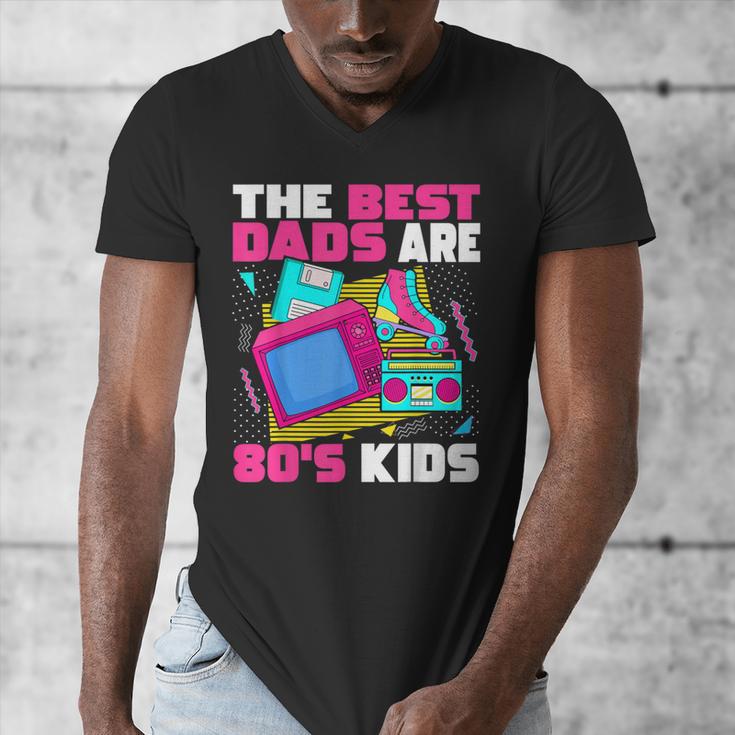 The Best Dads Are 80s Kids 80s Dad Nostalgia Men's V-Neck T-Shirt