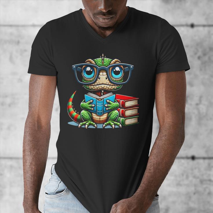 Book Lover Reading Iguana Men's V-Neck T-Shirt