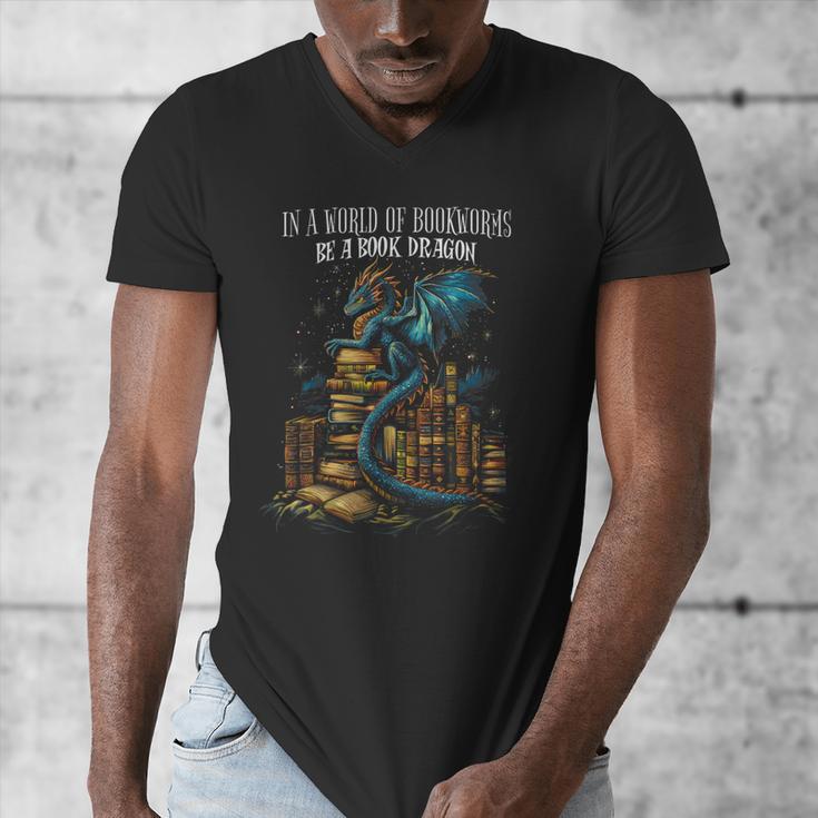Bookish Quote In a World Of Bookworms Be a Book Dragon Men's V-Neck T-Shirt