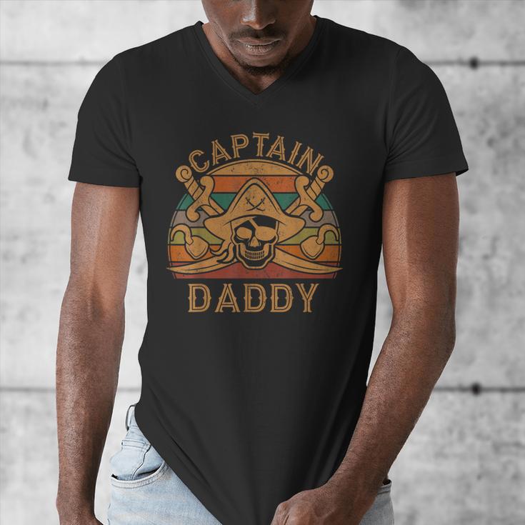 Captain Daddy Pirate Jolly Roger Flag Dad Halloween Men's V-Neck T-Shirt