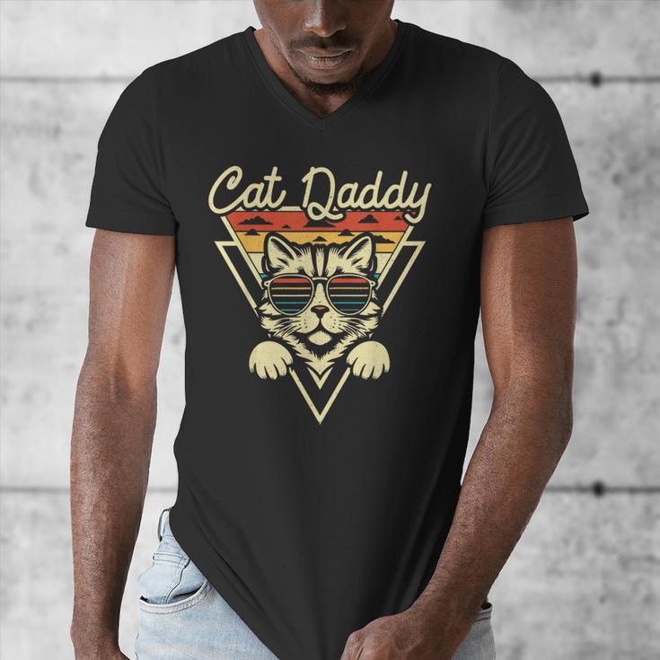 Cat Daddy Retro Sunglasses Cat Fur Dad Papa Vintage Cat Dad Men's V-Neck T-Shirt