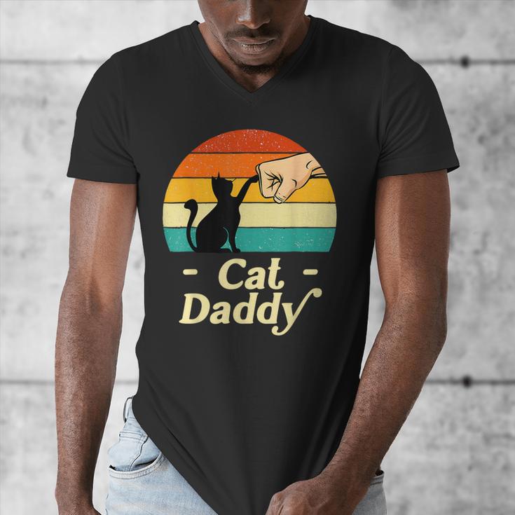 Cat Daddy Vintage Cat Lover Cat Dad Fathers Day Men's V-Neck T-Shirt Cat Daddy Vintage Cat Lover Cat Dad Fathers Day Men's V-Neck T-Shirt
