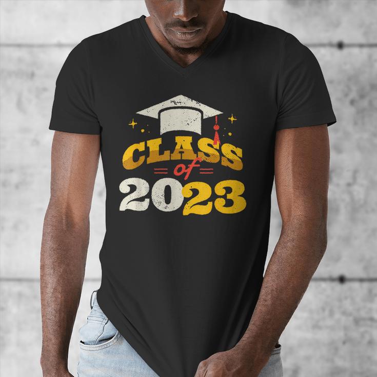 Class Of 2023 School Graduation Vintage Retro Class Of 2023 Men's V-Neck T-Shirt