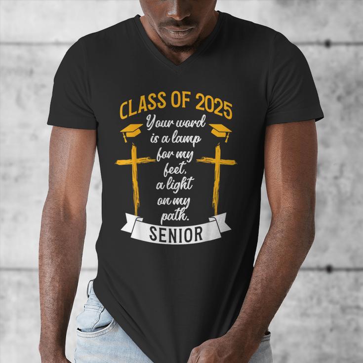 Class Of 2025 Senior Graduation Cross Quote Faith In God Men's V-Neck T-Shirt