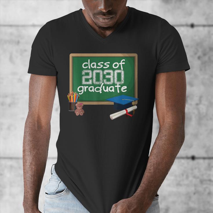 Class Of 2030 TShirt Kindergarten Graduation Tee 2018 Men's V-Neck T-Shirt