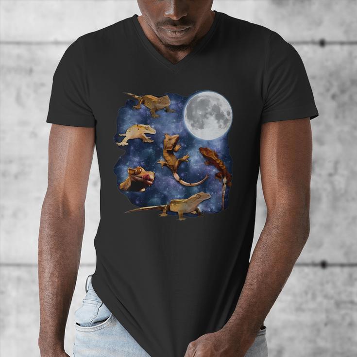Crested Gecko Moon Retro Reptile Mom Dad Breeder Lover Men's V-Neck T-Shirt