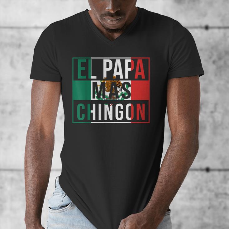 El Papa Mas Chingon Best Mexican Dad Men's V-Neck T-Shirt
