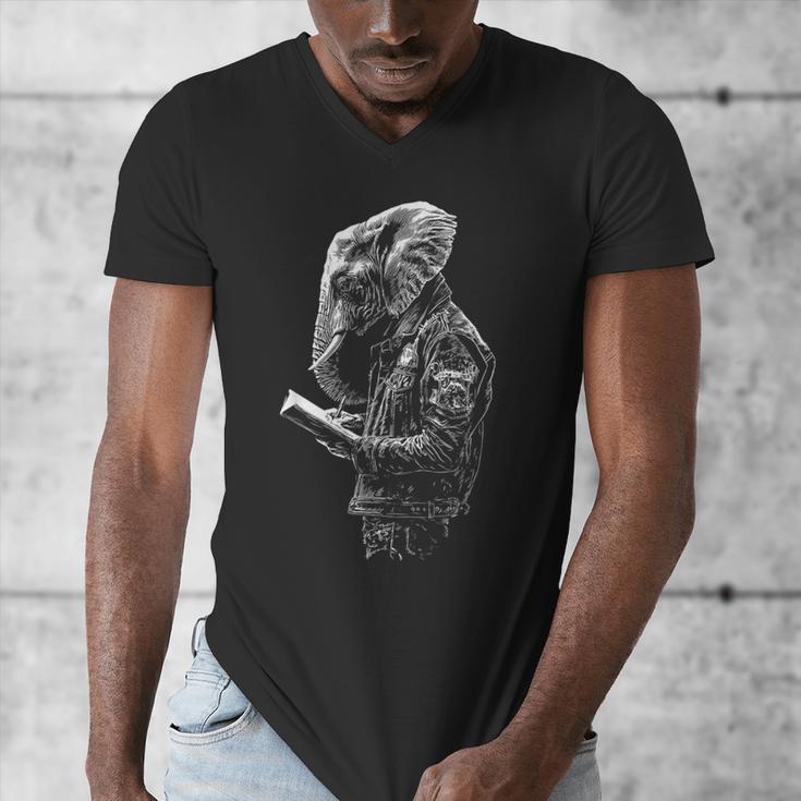 Elephant Holds Book Wriing Motif Animal Artwork Elephant Men's V-Neck T-Shirt