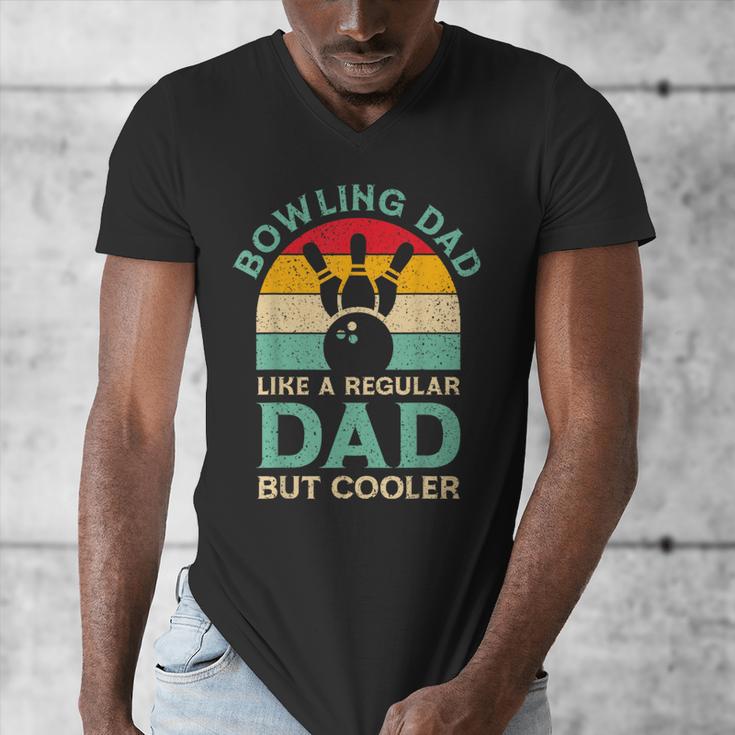 Fathers Day Bowling Dad For Bowling Player Dad Men's V-Neck T-Shirt