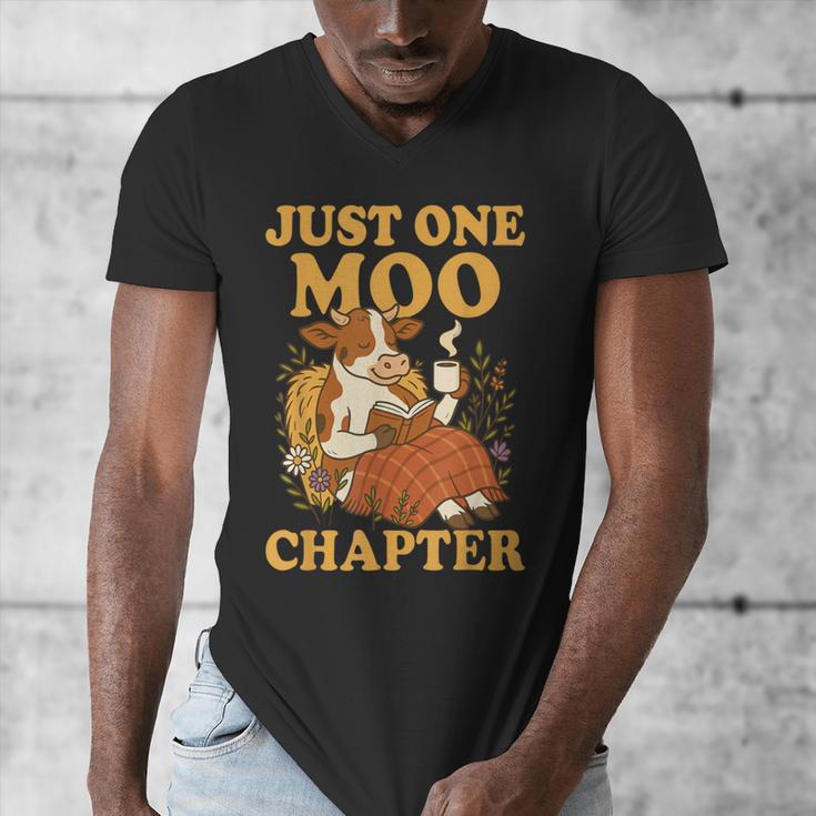 Floral Cow Reading Pun Just One More Chapter Cozy Book Lover Men's V-Neck T-Shirt Floral Cow Reading Pun Just One More Chapter Cozy Book Lover Men's V-Neck T-Shirt