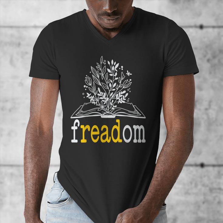 Freadom Freedom Read Banned Books Librarians Men's V-Neck T-Shirt