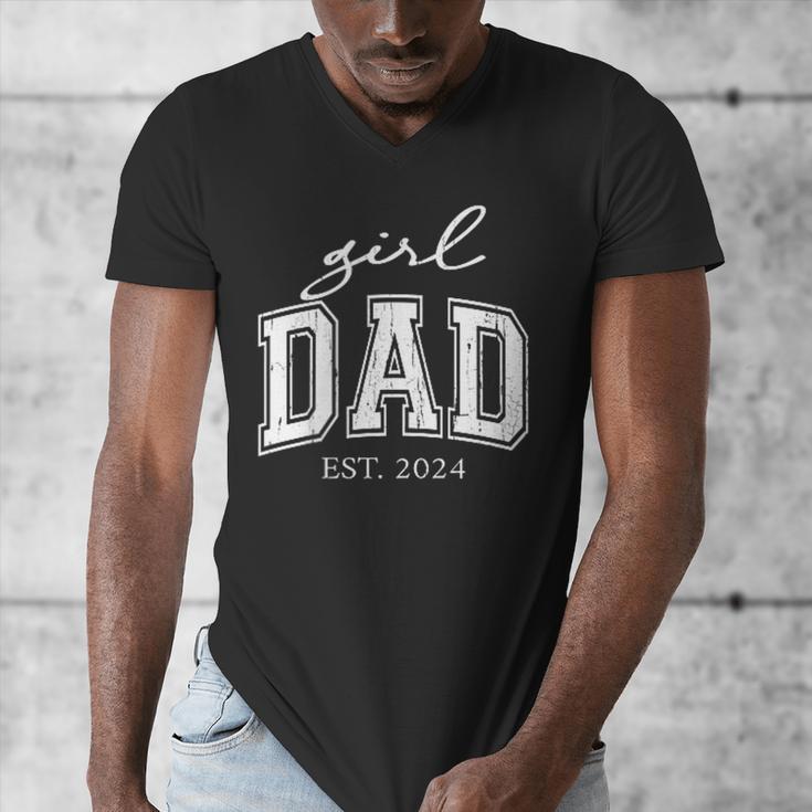 Girl Dad Est 2024 Dad Of Girls Father's Day Men's V-Neck T-Shirt