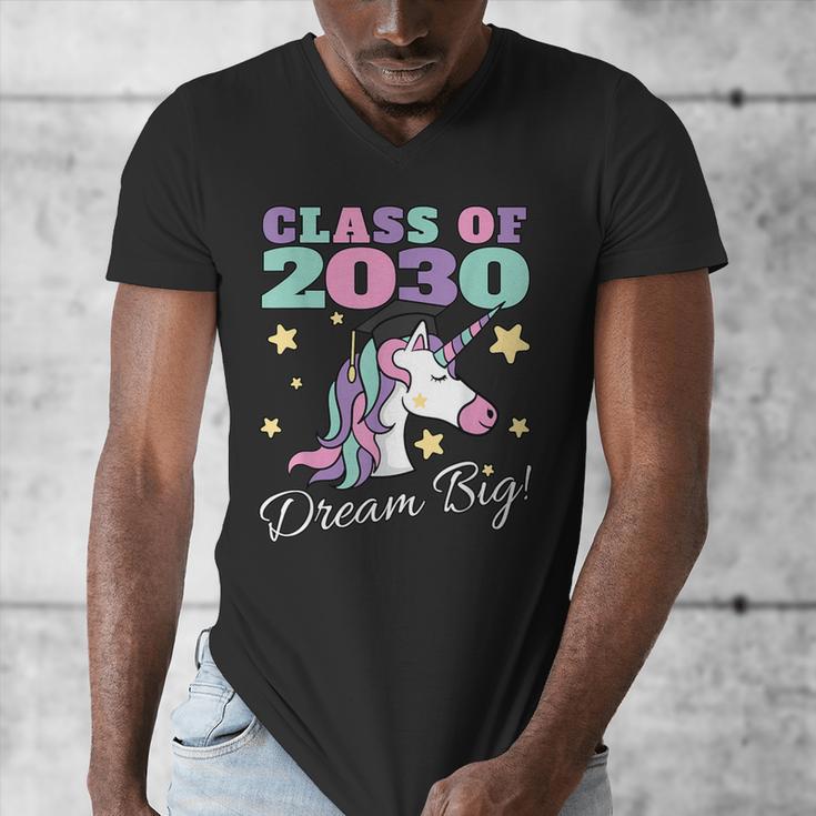 Girls Class Of 2030 Magical Unicorn Graduation Cap Men's V-Neck T-Shirt
