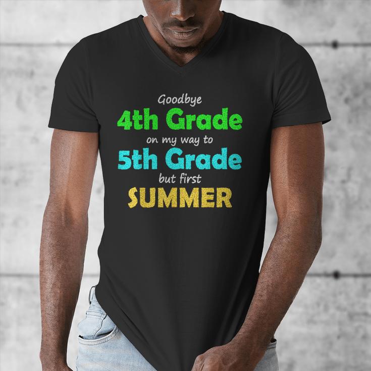 Goodbye 4th Grade On My Way To 5th Grade 2022 Graduation Men's V-Neck T-Shirt