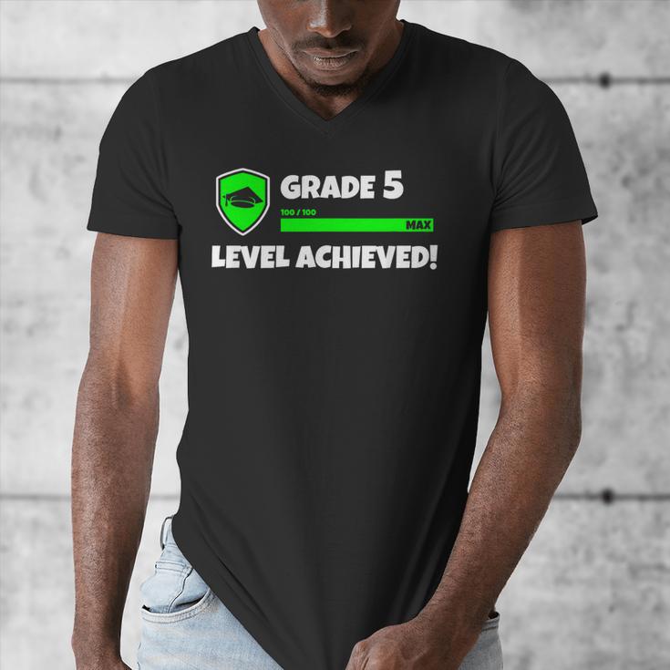 Grade 5 Level Achieved Video Gamer 5th Grade Graduation Men's V-Neck T-Shirt