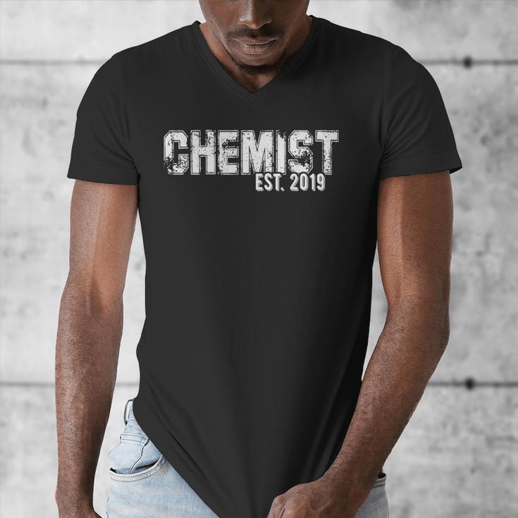 Graduation For Chemists Established 2019 Shirt Men's V-Neck T-Shirt
