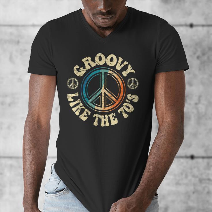 Groovy Like The 70s Peace Aesthetic Nostalgia 1970's Retro Men's V-Neck T-Shirt Groovy Like The 70s Peace Aesthetic Nostalgia 1970's Retro Men's V-Neck T-Shirt
