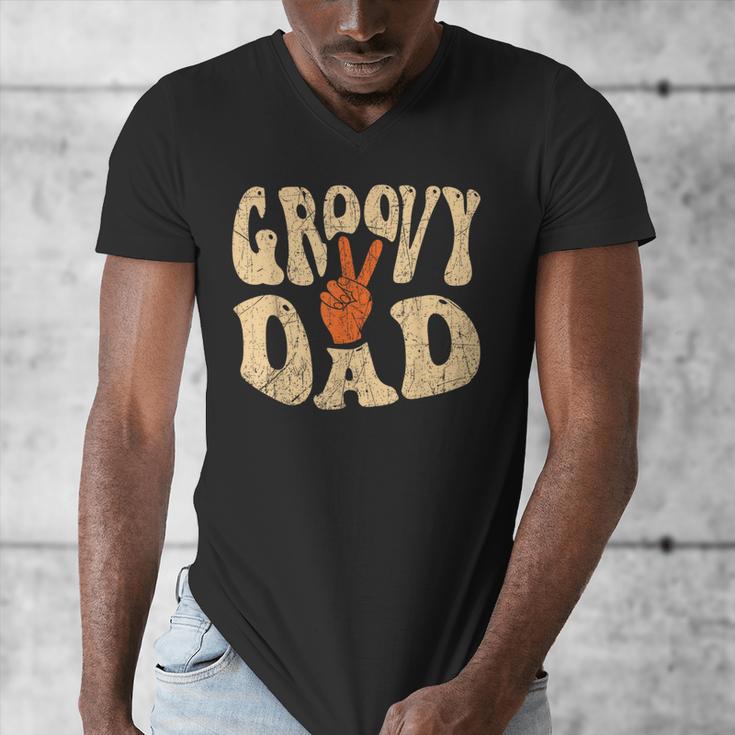 Groovy Dad 70s Aesthetic Nostalgia 1970's Retro Dad Men's V-Neck T-Shirt