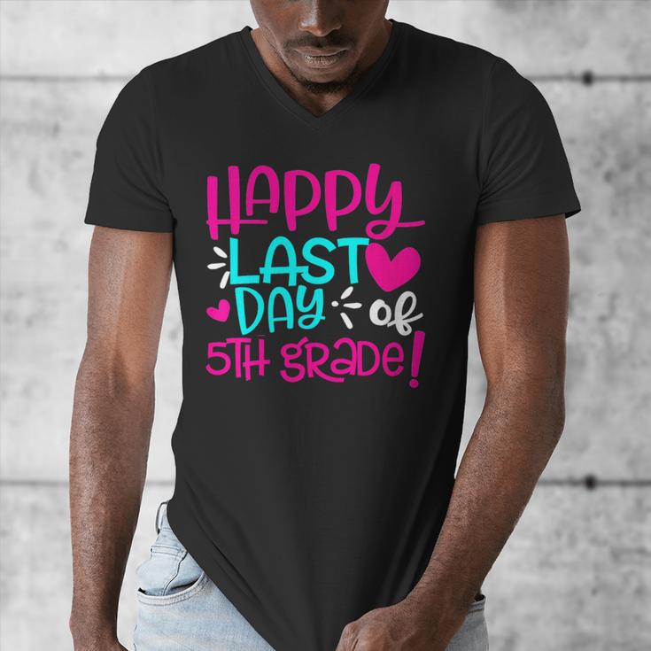 Happy Last Day Of Fifth 5th Grade Teacher Student Graduation Men's V-Neck T-Shirt