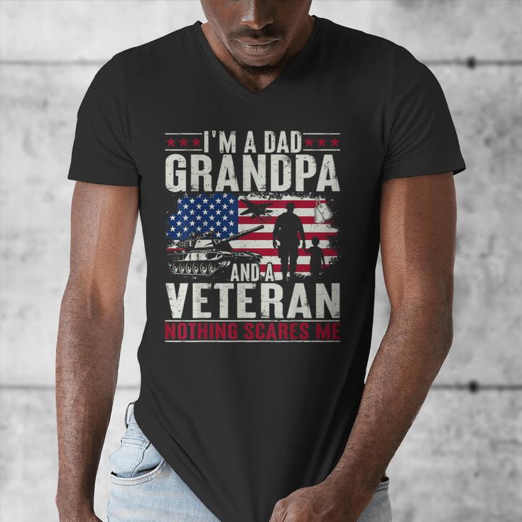 I'm A Dad Grandpa And Veteran Retro Papa Grandpa Men's V-Neck T-Shirt