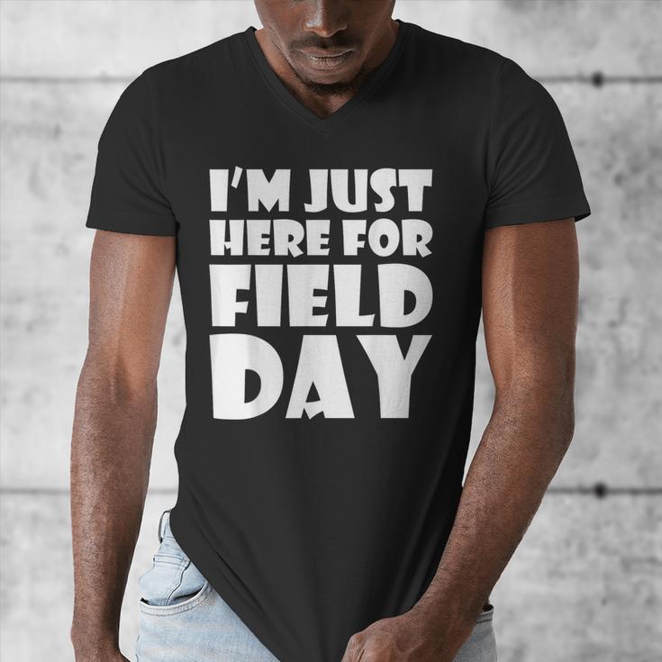I'm Just Here For Field Day For Graduation 2018 T-Shirt Men's V-Neck T-Shirt