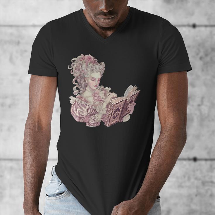 Marie Antoinette Reading A Book Men's V-Neck T-Shirt