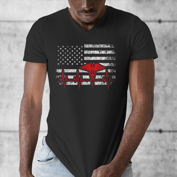 Nurse 2018 American Flag Tee Nursing School Graduation Men's V-Neck T-Shirt