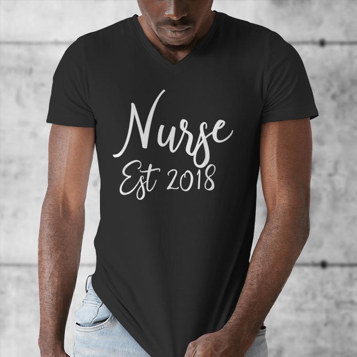 Nurse Established 2018 Shirt Nursing School Graduation Men's V-Neck T-Shirt