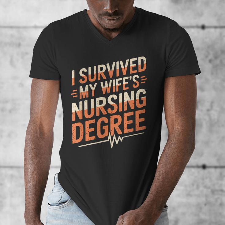 Nurse Graduation I Survived My Wife'S Nursing Degree Nurse Men's V-Neck T-Shirt