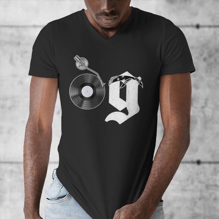 Old School Dad OG Hip Hop Head Vinyl Retro 80s90s Nostalgia Men's V-Neck T-Shirt