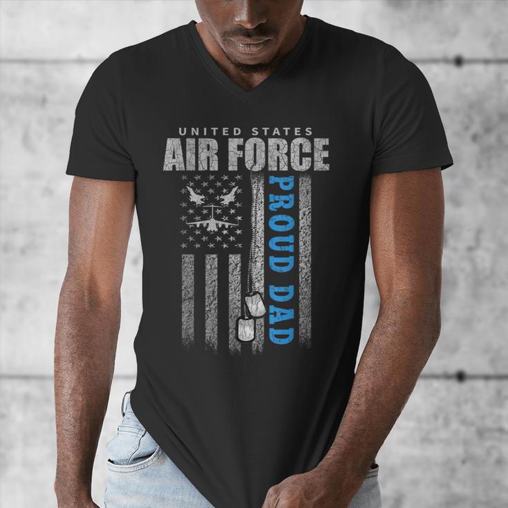 Proud Air Force Dad Of The US Air Force USA Flag Men's V-Neck T-Shirt